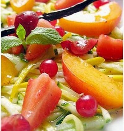 Minestrone aux deux courgettes et fruits de saison - Photo par Muriel M