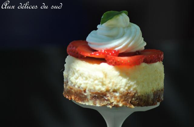 Mini-cheesecakes vanille et fraises - Photo par cricri3005