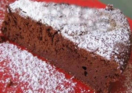 Gâteau au chocolat et décor noix de coco - Photo par djoudjC