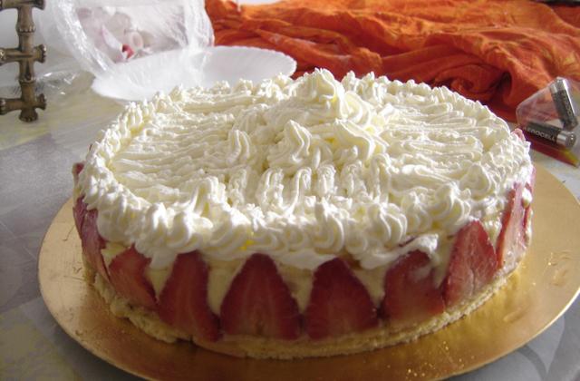 Recette Gâteau aux fraises et chantilly - Photo par riffet