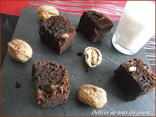Brownies aux noix maison - Photo par Délices de tous les jours