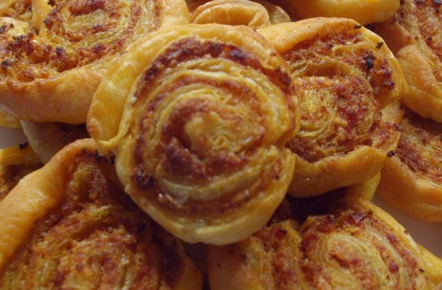 Feuilletés au chorizo maison - Photo par delice en cuisine
