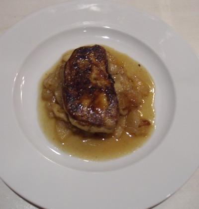 Foie gras poêlé à la poire - Photo par 750g