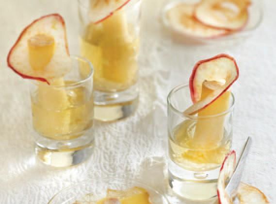 Cantal Jeune à la gelée de cidre et chips de pommes - Photo par Le Cantal