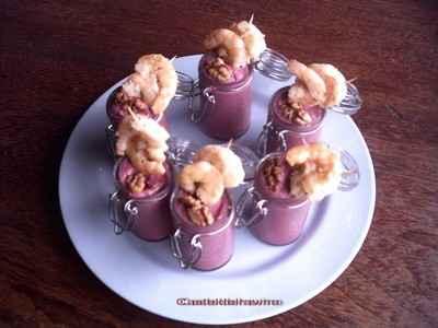 Crevettes en verrine rose - Photo par colbro