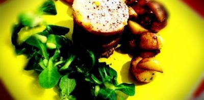 Millefeuilles pommes confites, magret de canard fumé et foie gras - kitchin