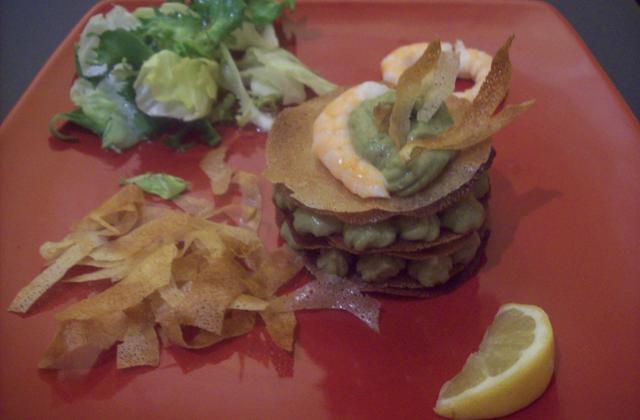 Mille-feuilles de crevettes et purée d'avocat - Photo par dalyz