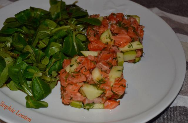 Tartare de saumon a l'aneth et pomme Granny - Photo par UnLivreGourmand