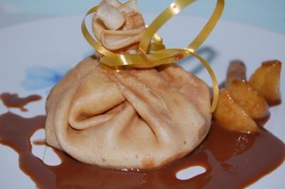 Aumoniéres aux pommes et carambars - newelm