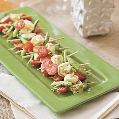 Mini brochettes de Tortellini à la moutarde et à l'aneth - nadegeFr