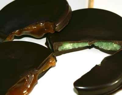 Sucettes au chocolat coeur de caramel au beurre salé - Photo par 750g