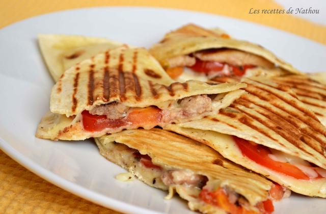 Quesadillas aux sardines, tomates et mozzarella - Photo par Communauté 750g