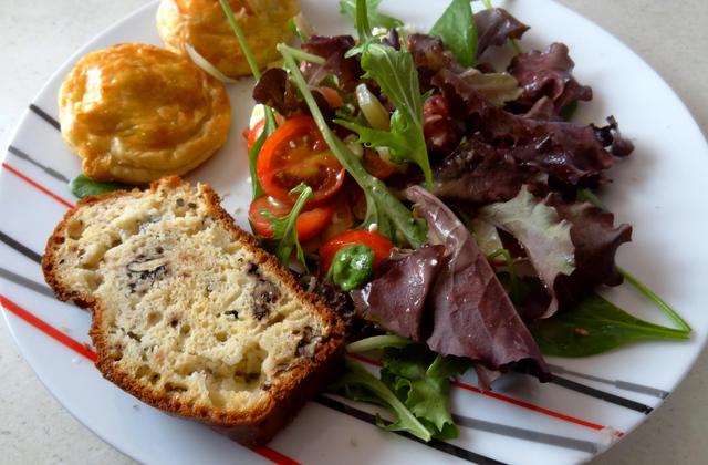 Cake au Roquefort Papillon et aux noix - elodie4rc