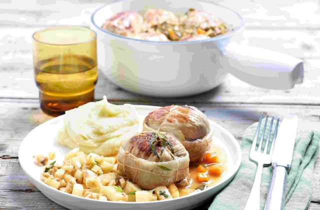Paupiettes de veau braisées, purée de panais et estragon, cerneaux de noix - Photo par Charal