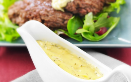 Sauce béarnaise sans cerfeuil - Photo par CNPO
