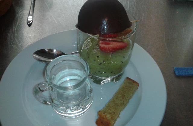 Verrine de fruits frais flambé au cointreau - Photo par laurect