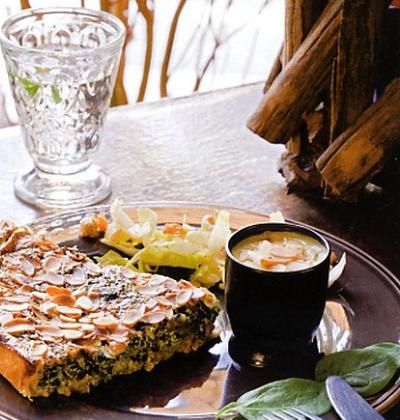 Quiche aux épinards et Saint-Jacques velouté de courgettes - Photo par meynad