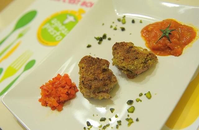 Pavés d'agneau croustillants à la panure de pistache - Photo par Agneau Presto