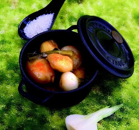 Pommes de terre primeur et petits oignons nouveaux - Confrérie des Toqués de la Pomme de Terre