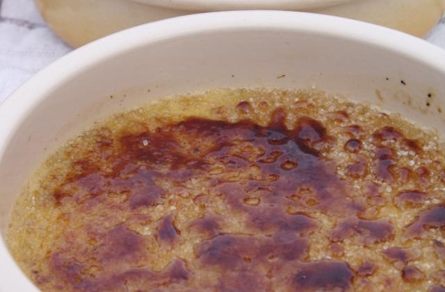 Crèmes brûlées à la cardamome - Photo par rachel68