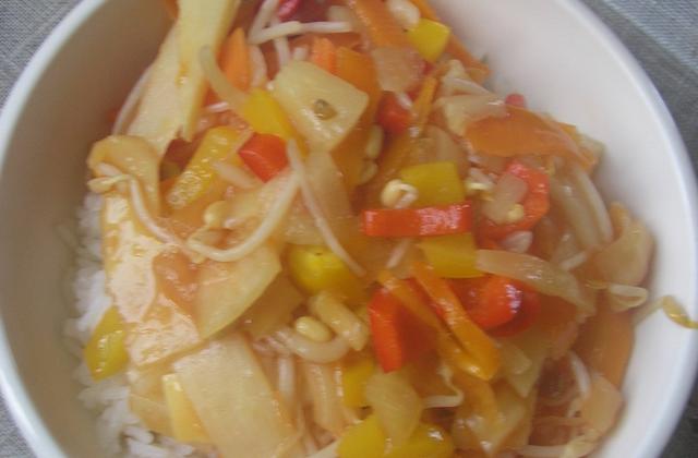 Poêlée de légumes sauce aigre-douce - Photo par fannyk