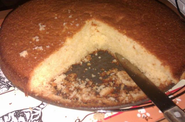 Gâteau au yaourt à la fleur d'oranger maison - La patiss de neness