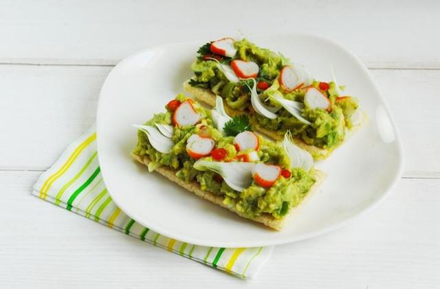 Toastinettes guacamole et Petits Coraya - Photo par Coraya