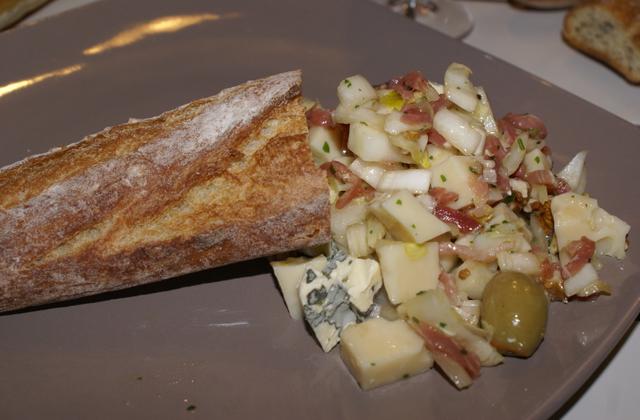 Salade d'endives bien garnies - Photo par typhan