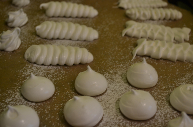 Recette Petites Meringues Croquantes Et Moelleuses 750g