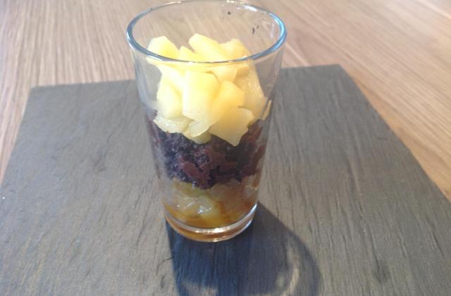 Verrine boudin aux 2 pommes - Photo par chouqp