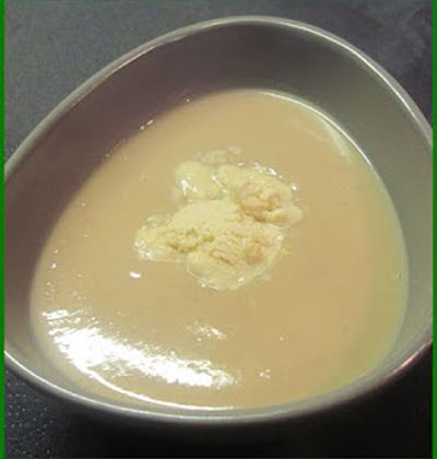Velouté de châtaignes et glace au foie gras - Photo par delices latins