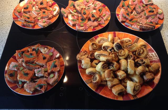 Canapés et feuilletés apéritifs - Photo par Takamaka