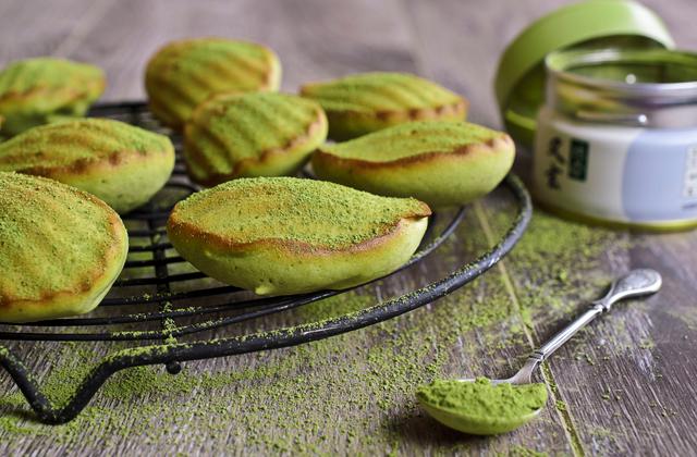 Mini-madeleines au thé matcha - Photo par LesPtitesBulles