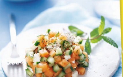 Tartare de melon charentais jaune, féta, concombre et menthe - Photo par cvince