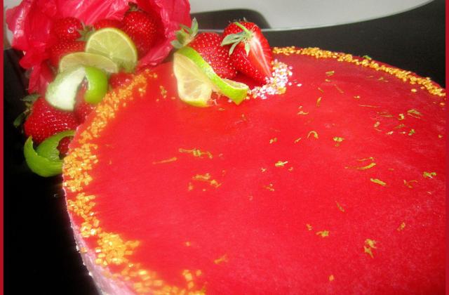 Bavarois citron-fraise insert citron vert-basilic - Photo par Cissou34