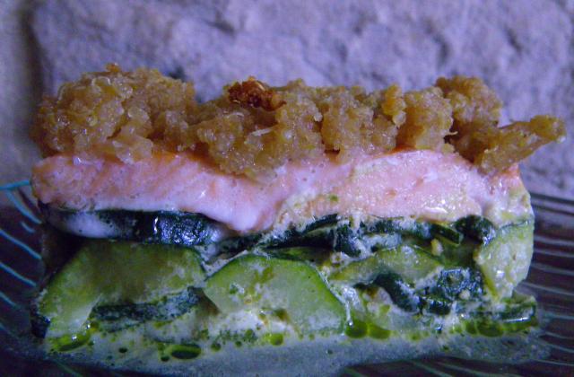 Crumble de quinoa aux courgettes et saumon - moum00