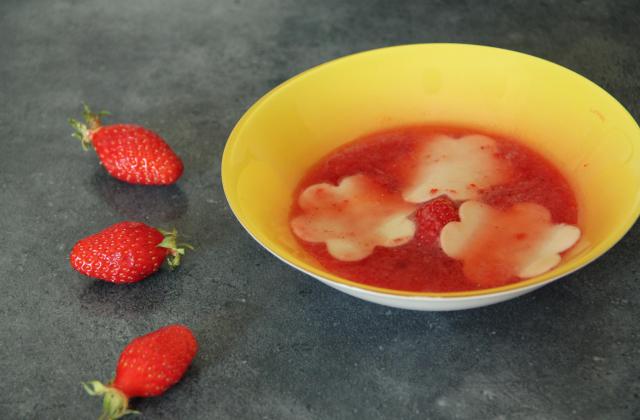 Soupe de fraises et raviole au chocolat - Photo par Orts