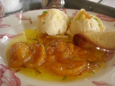Clementines de Corse caramélisées et glace vanille - Photo par astred