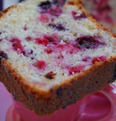 Recette Cake Moelleux Aux Fruits Rouges 750g