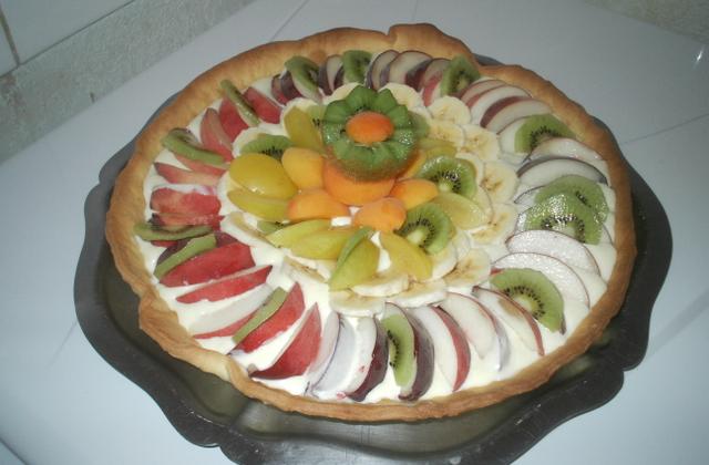 Tarte aux fruits frais - Photo par jclaeti
