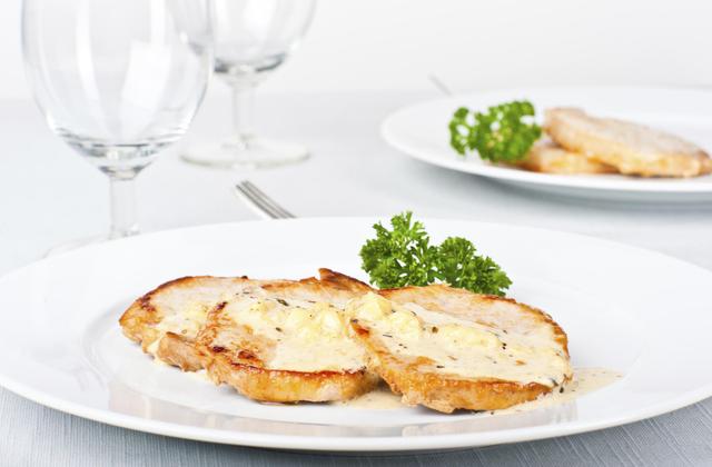 Filet de porc au Saint Agur et aux noisettes - Photo par 750g