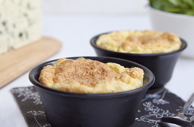 Les petits soufflés au Roquefort Société - Photo par Roquefort Société