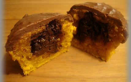 Muffins au potimarron, coeur et glaçage au chocolat - Photo par annecoK