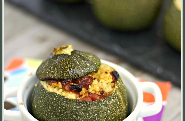 Courgettes farcies au boulgour - Photo par Une faim de loup...