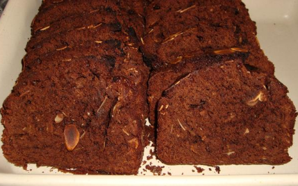 Cake chocolat et amandes grillées - Photo par rosenoe