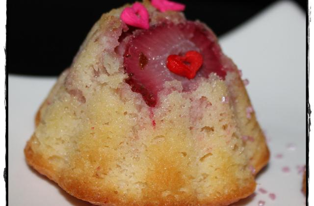 Minis moelleux aux fraises - Photo par Les douceurs d'Ema et Tom