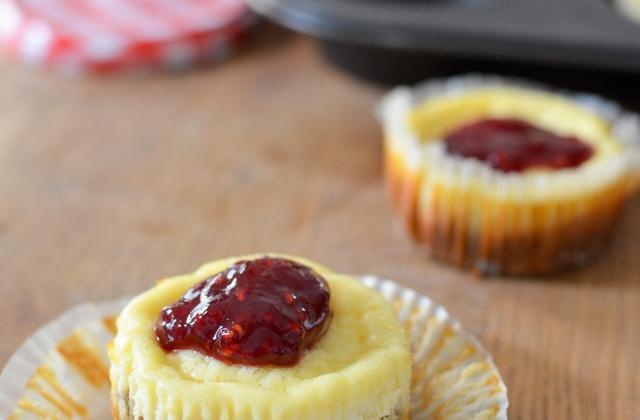 Cheesecakes à la confiture de framboises Bonne Maman - Photo par Bonne Maman