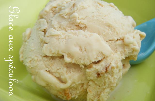 Glace aux spéculoos - Photo par annebetty