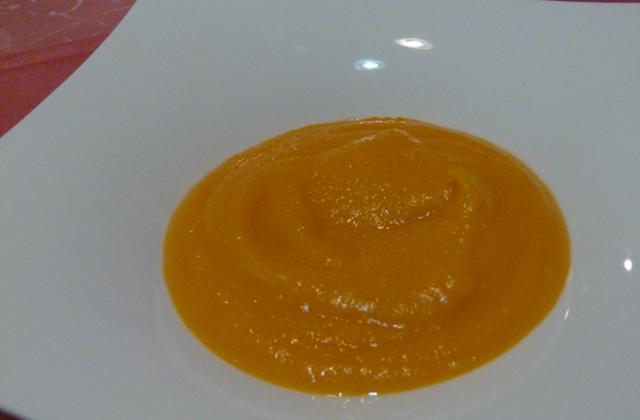 La soupe au potiron de la fée-maman - Photo par Un macaron, une glace, deux chocolatines