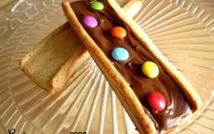 Biscuits aux bonbons de chocolat - Nadège_prunille